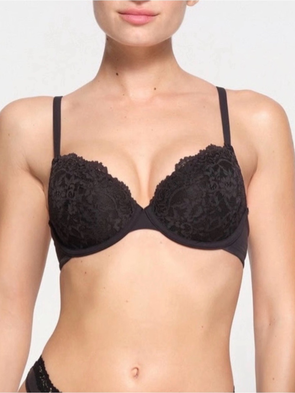 SKIMS FITS EVERYBODY LACE T-SHIRT BRA IN SHADE: ONYX 36C NWT